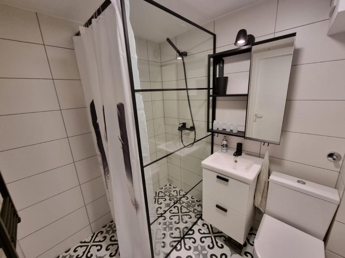 Bowler Hat Apartment Belgrade Luaran gambar