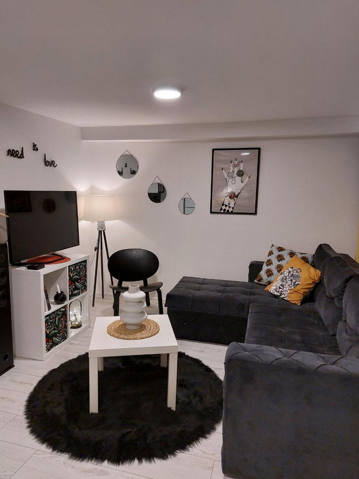 Bowler Hat Apartment Belgrade Luaran gambar